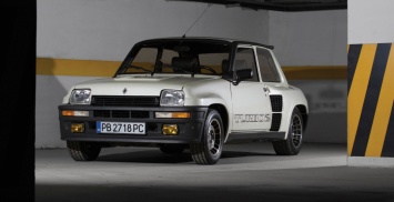 Renault 5 Turbo II уйдет с молотка