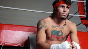 В Венесуэле запретили показ фильма о боксере Эдвине Валеро