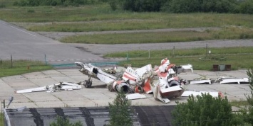 Посольство России в Польше отреагировало на требования вернуть обломки Ту-154 Качиньского