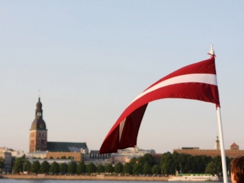 В Латвии депутата лишили мандата из-за незнания латышского