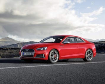 В России стартовали продажи новых Audi А5 и S5 Coupe