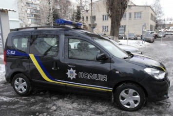Авто, видеокамера и компьютеры в подарок - мэр Покровска поздравил горотдел полиции