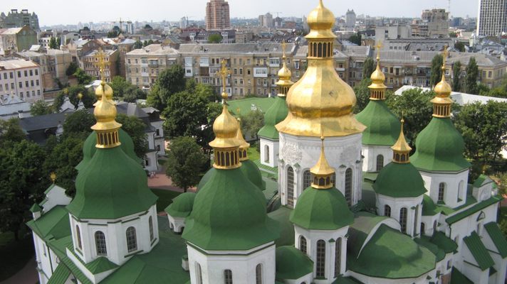ЮНЕСКО требует снести незаконные стройки возле Софии Киевской