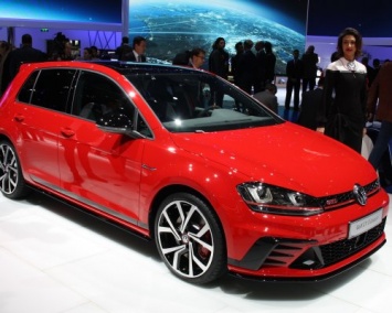 Volkswagen выпустила юбилейный GTI Clubsport Edition 40