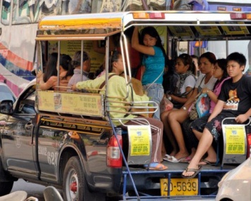 Масштабное ДТП в Таиланде забрало жизни 25 человек