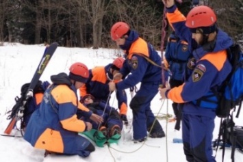 Восемь человек в Крыму получили травмы, катаясь на санках и сноуборде (ФОТО)