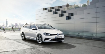 Обновленный Volkswagen Golf получил спортивный пакет R-Line