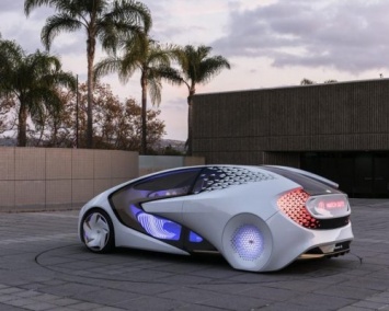 Toyota представила «умный» автомобиль на CES в Лас-Вегасе