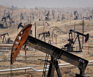 После решения ОПЕК Саудовская Аравия резко уменьшила добычу нефти