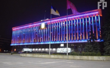 В Запорожской ОГА расширят штат в одних департаментах и сократят в других