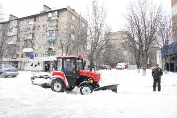 Власти отчитались об уборке снега на дорогах Запорожья