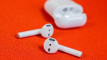 Есть ли у AirPods достойные конкуренты?