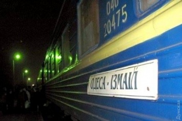 Пока дороги закрыты: между Одессой и Измаилом пустили дополнительный поезд