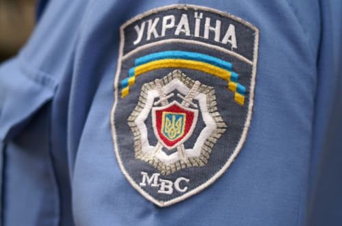 Жители Луганска просят помощи у украинской милиции
