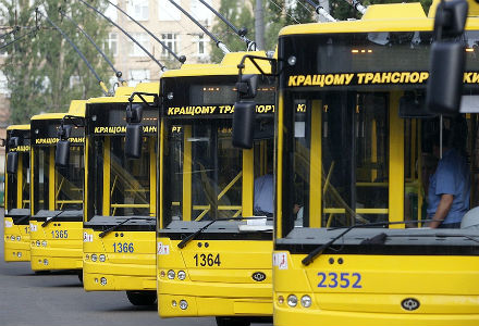 Общественному транспорту Киева изменили маршрутами