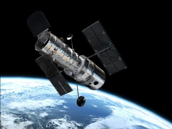 Телескоп «Hubble» обнаружил аномальную черную дыру