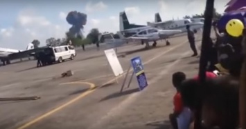Во время авиашоу в Таиланде разбился истребитель