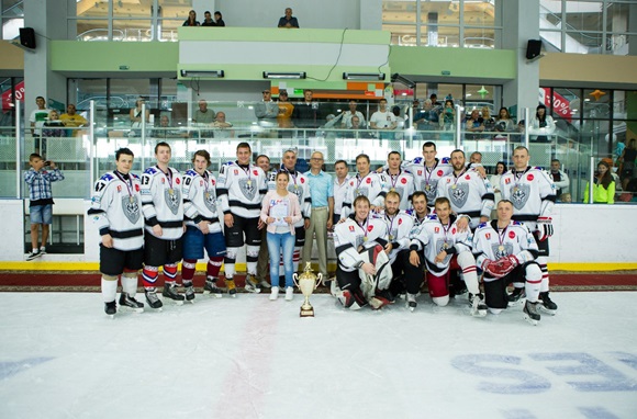Симферопольская команда выиграла хоккейный турнир на кубок ВМФ