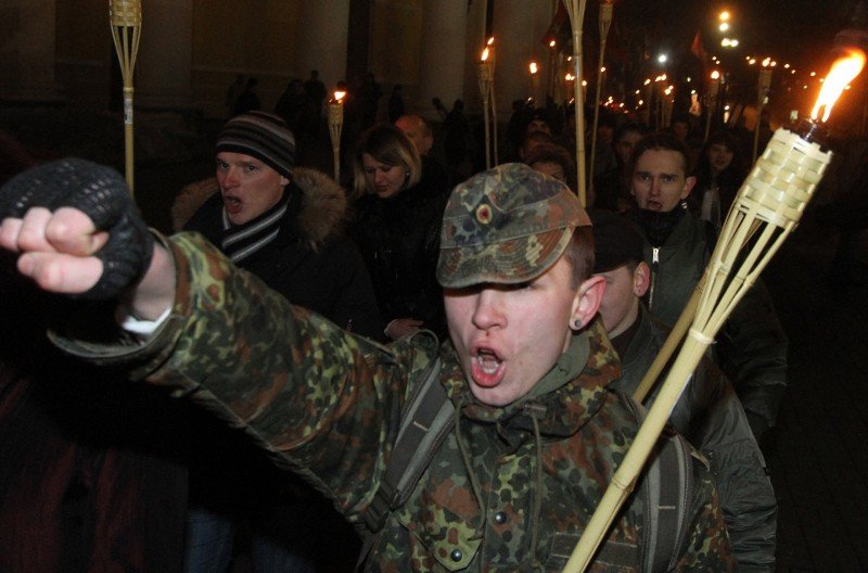 Поведение украинских студентов-неонацистов возмутило поляков