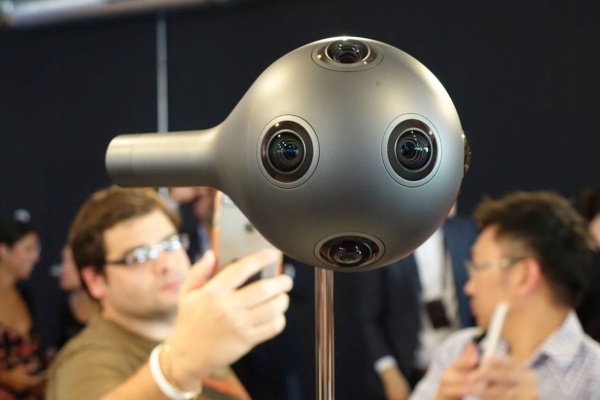 Nokia презентовала камеру виртуальной реальности OZO