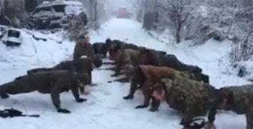 В украинских соцсетях запустили "военный" флешмоб, участвуют даже бойцы АТО: появилось видео