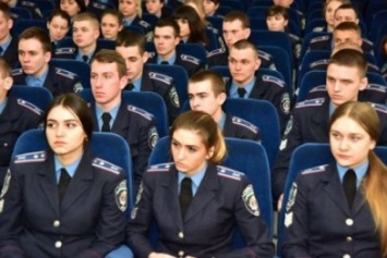 На Донетчине начали учебную практику будущие офицеры полиции