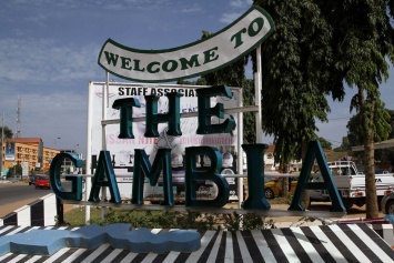 Армии пяти стран в любомую минуту могут начать военное вторжение в Гамбию