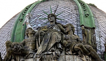 Во Львове вновь открыта Статуя Свободы