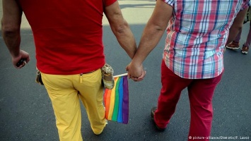 На Полярном круге в России запретили гей-парад