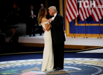 Первый танец под Синатру: как Дональд Трамп с женой Маланью кружили в традиционном танце на инаугурационном балу (ФОТО, ВИДЕО)