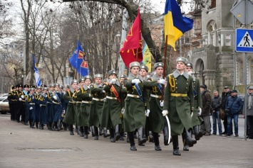 Военные николаевского гарнизона приняли участие в торжествах ко Дню Соборности