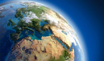 Метеоспутник сделал впечатляющие снимки Земли