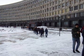 Более сотни сумчан просят депутатов помочь спасти окнобольного друга (ФОТО)