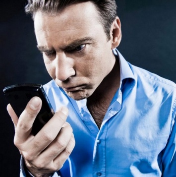 Ученые назвали «фантомные сообщения» следствием зависимости от смартфона