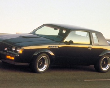 Buick GNX 1987 продали за 117,7 тысячи долларов