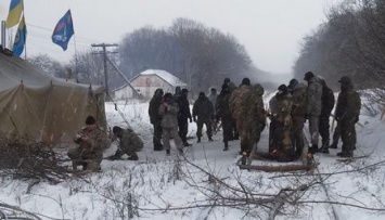 Блокирование железной дороги на Донбассе: Семенченко рассказал, как прошла первая ночь