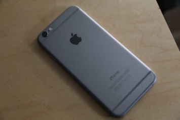 В Николаеве 15-летний подросток украл у девушки «iPhone-6» и продал его за 400 грн