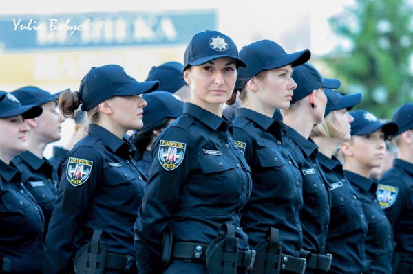 Набор в полицию Днепропетровска вызвал небывалый ажиотаж
