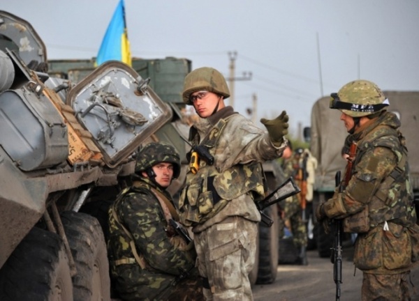 Штаб АТО: боевики активизировались на Донецком направлении