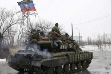 Танки, "Грады" и артиллерия: сепаратисты устроили "массовые" обстрелы украинских позиций. ВСУ несет потери