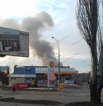 В Бердянске горела нежилая постройка, столб густого дыма был виден за несколько километров