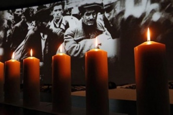В Днепре чтят память жертв Холокоста