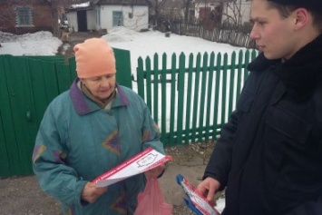 В Кривом Роге спасатели объясняли пенсионерам и детям, как действовать, чтобы не сгореть на пожаре (ФОТО)