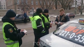 В Запорожье "под удар" попали таксисты