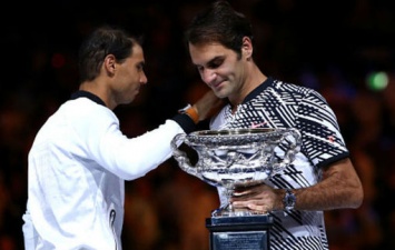 "Король величия!": футбольный мир реагирует на победу Федерера на Australian Open