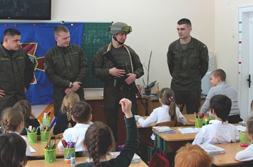 В Николаеве курсанты Национальной академии Национальной гвардии Украины рассказали, чем знаменит их вуз