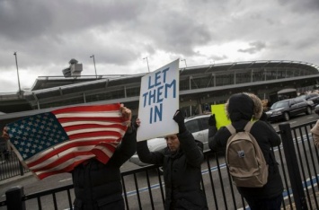 За неделю Трамп перевернул все ранее существовавшие представления о США