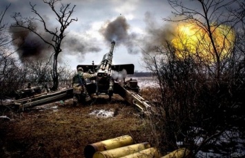 Тыл Авдеевки накрывает артиллерия, боевики угрожают бойцам АТО по телефону