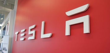Tesla Motors официально меняет название