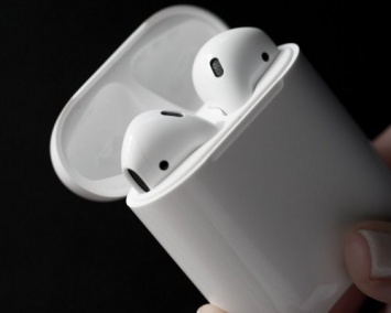 Обновление Apple исправляет проблемы AirPods